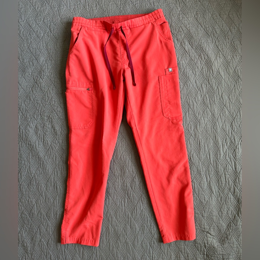 Figs women's Clay Yola - Petite Skinny Scrub Pants
